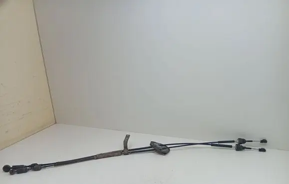 Honda FR-V Gear shift cable linkage 