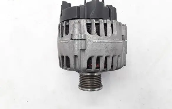 Renault Scenic III - Grand scenic III Generator/alternator 231007033R