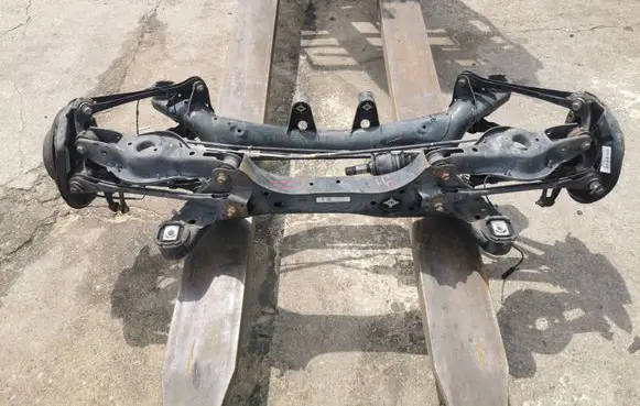 BMW 1 F20 F21 Rear axle beam 