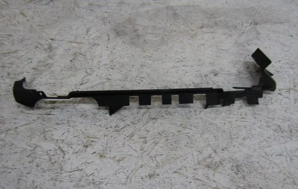 Audi A3 8Y Radiator mount bracket 8Y0121332