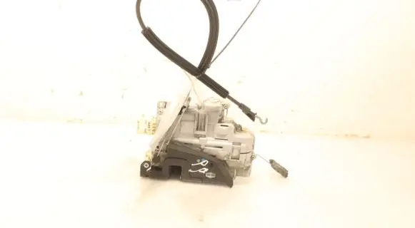 Seat Altea Front door lock