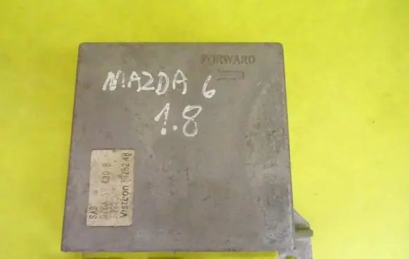 Mazda 6 Airbag control unit/module 3326248 GJ6A57K30B
