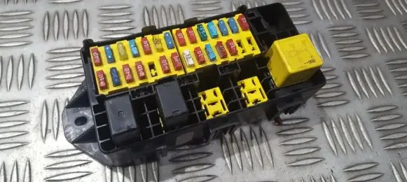 Peugeot 406 Fuse box set