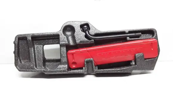 Volvo V60 Tool box 31202395 31381637