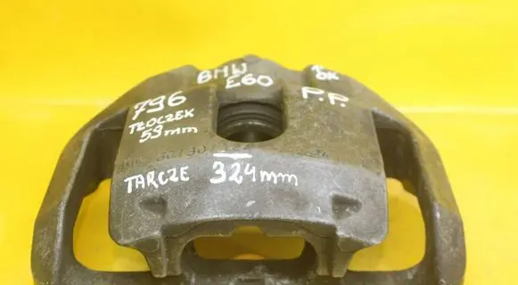 BMW 5 E60 E61 Front brake caliper 796