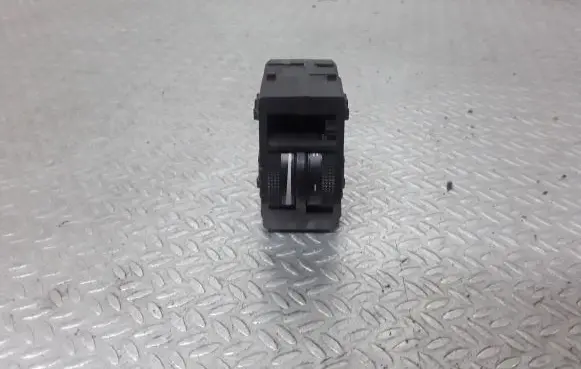 Audi A2 Headlight level height control switch