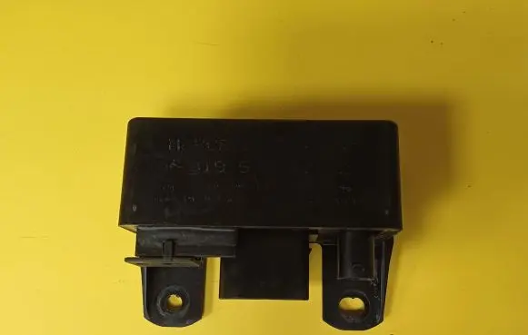 Glow plug pre-heat relay