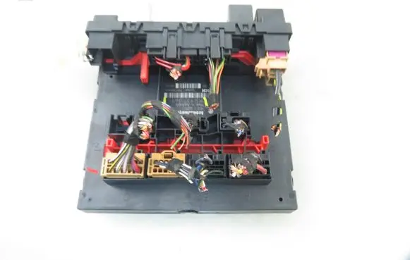 Volkswagen Touran I Central body control module 1K0937049L