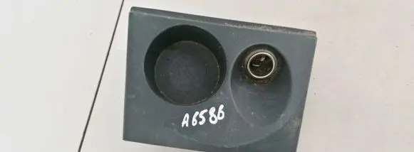 Mitsubishi Outlander Cup holder 8011A077