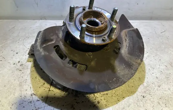 KIA Sportage Front wheel hub