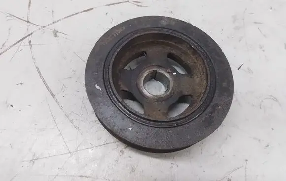 Nissan Maxima A34 Crankshaft pulley