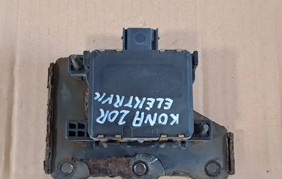 Hyundai Kona I Distronic sensor radar K499111100