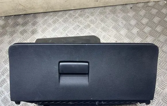 BMW 5 GT F07 Glove box set 9142635 112420 107878