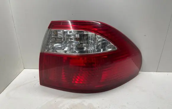 Rear/tail lights