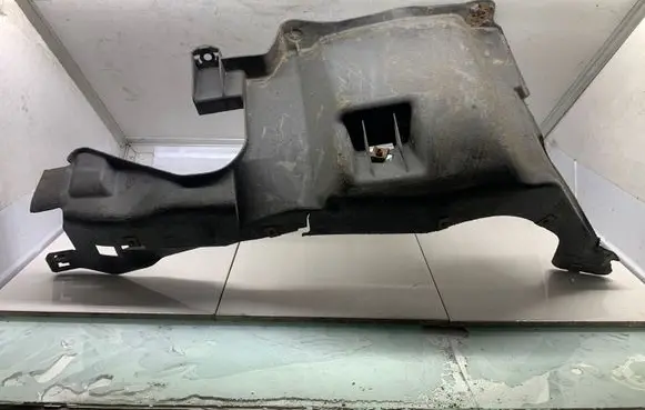 Audi TT Mk1 Engine splash shield/under tray 8N0825245