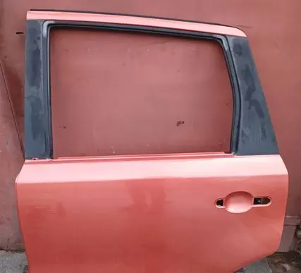 Rear door