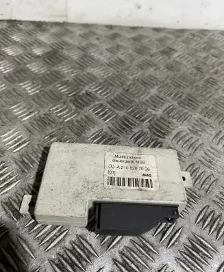 Mercedes-Benz E W211 Other control units/modules A2108207026