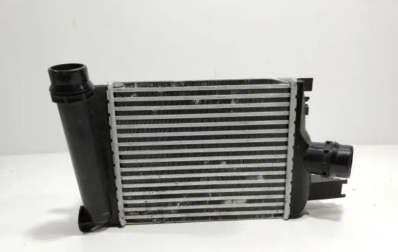 Renault Captur Intercooler radiator 144965154