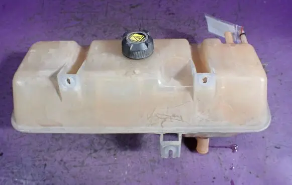 Fiat Ducato Coolant expansion tank/reservoir A965
