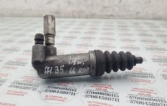 Audi A4 S4 B5 8D Clutch slave cylinder 4A0721261
