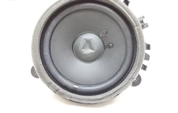 Volvo V70 Front door speaker 30657445
