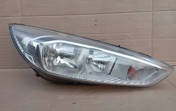 Ford Focus Headlight/headlamp F1EB13W029AC