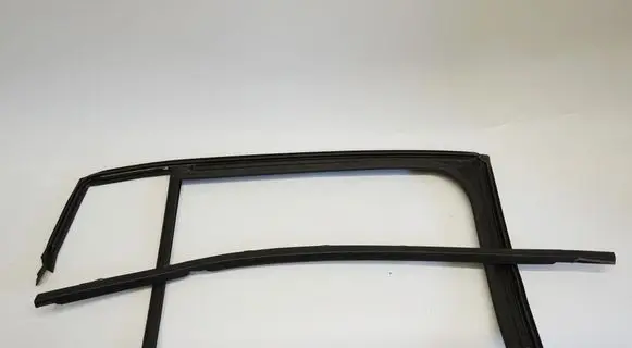 Dacia Sandero Rear door trim (molding)