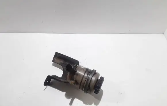 KIA Sorento Power steering fluid tank/reservoir