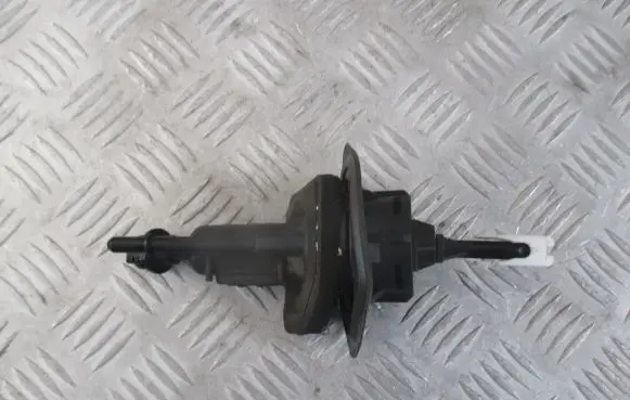 Ford Focus Clutch slave cylinder 