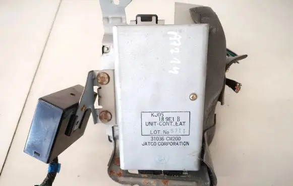 Mazda Xedos 9 Other control units/modules 31036cm200