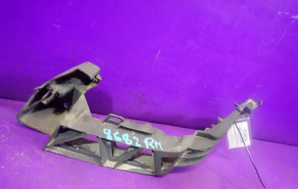 Peugeot 207 CC Front bumper mounting bracket 9649679180