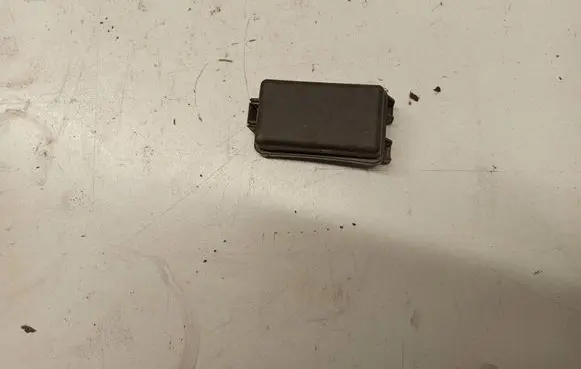 Toyota Land Cruiser (J120) Relay mounting block 826623D140
