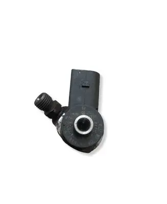 Audi A4 S4 B9 Fuel injector 04L130277AC