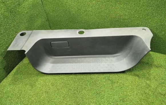 Renault Trafic III (X82) Front sill trim cover 769518239R 93450152 SP7612