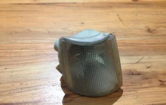 Seat Ibiza I (021A) Front indicator light
