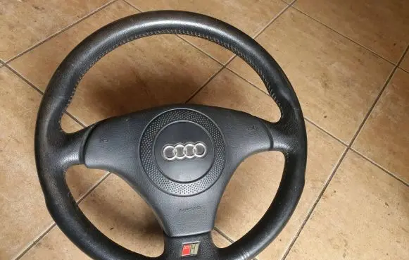 Audi A6 S6 C5 4B Steering wheel 4B0419001E 4B0124A