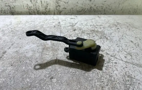 Saab 9-3 Ver2 Air flap motor/actuator 09180201 006969A