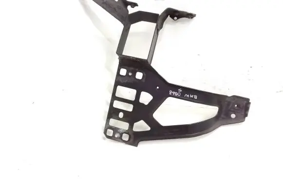 BMW 5 E60 E61 Radiator support slam panel bracket 7163483