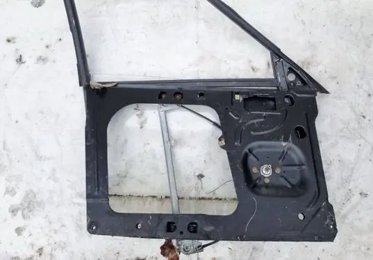 Audi 100 200 5000 C3 Front door window/glass frame 