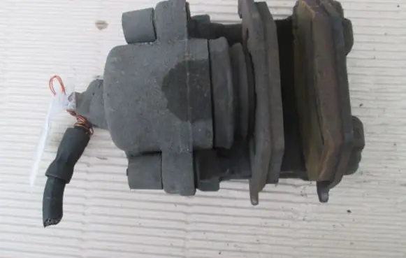 Seat Ibiza III (6L) Front brake caliper