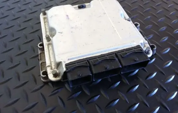 Renault Laguna II Engine control unit/module 8200163528 0281011101 8200095416