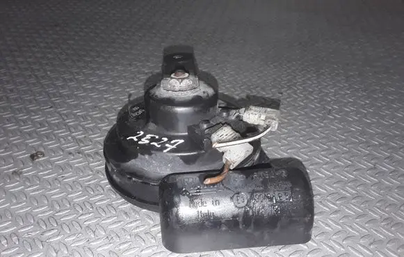 Mercedes-Benz C W203 Horn signal E349042