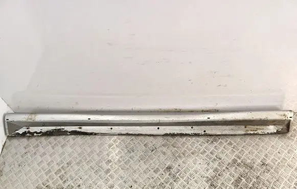 Mitsubishi Lancer Sill MR380004 032R41