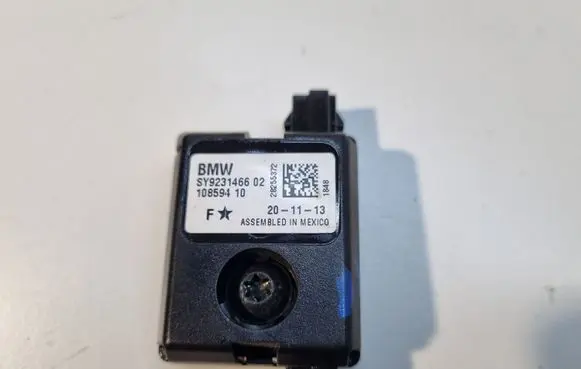 BMW 3 F30 F35 F31 Antenna control unit 10859410