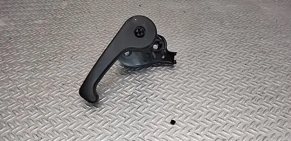 KIA Sportage Engine bonnet (hood) release handle 