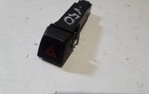 Volvo V50 Hazard light switch 30739296 05W093