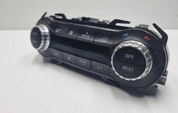 Mercedes-Benz GLA W156 Climate control unit A2469003816 2469003816