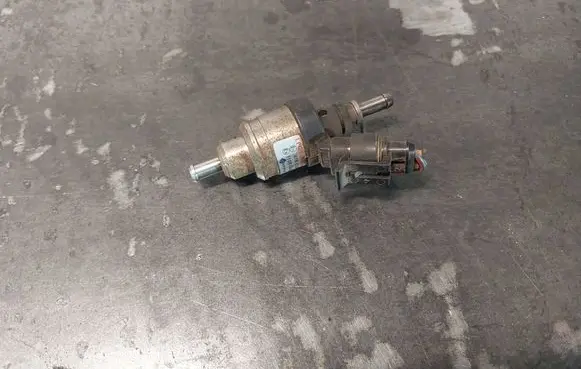 BMW 5 E39 LP gas injector EG2000