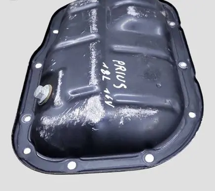 Toyota Prius (XW30) Oil sump