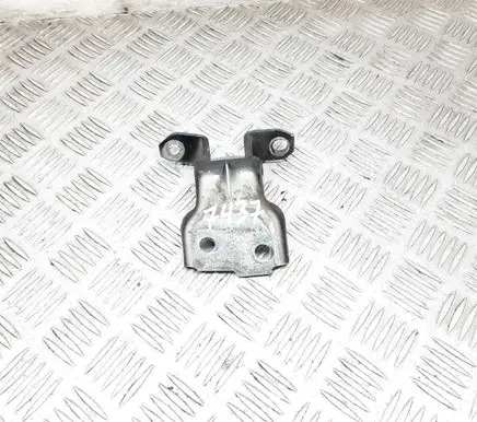 Suzuki Swift I Front door upper hinge 